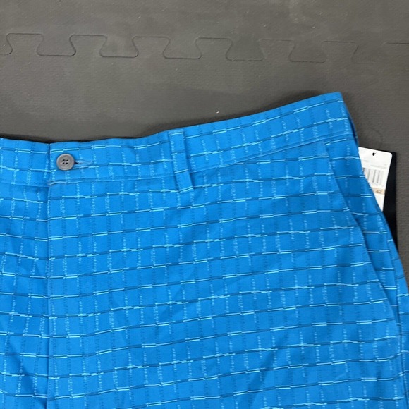 PGA Tour Pro Series Motionflux 360 Blue Print Golf Shorts Mens sz 42 FS Charity - Picture 2 of 11